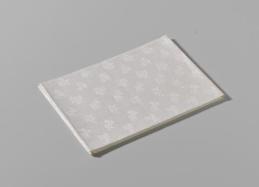 Napkin with scattered flowers