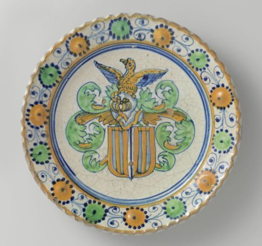 Plate with an unknown coat of arms