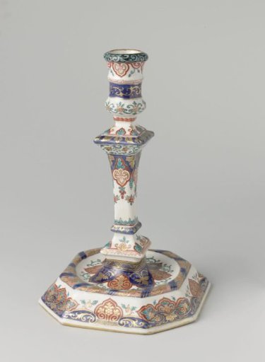 Pair of candlesticks