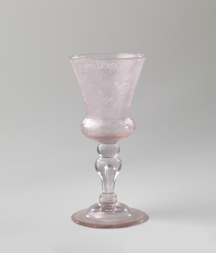Beaker with ornaments and inscription: Va t'en, il est déjà ramonné
