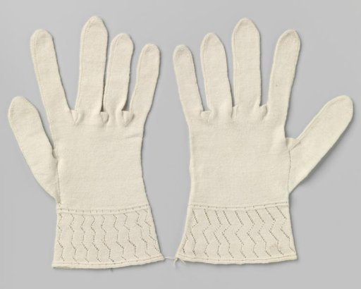 Gloves of White Cotton