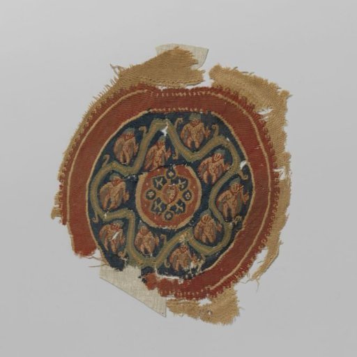 Textile fragment with orbiculus