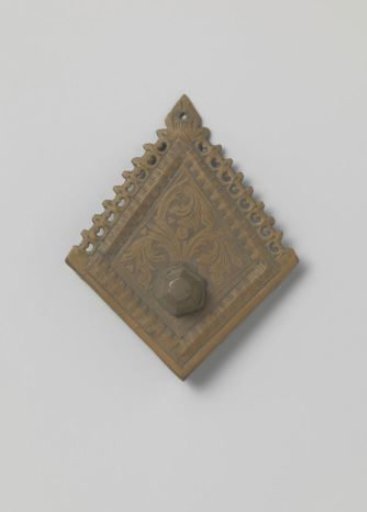 Mountings of a missal binding