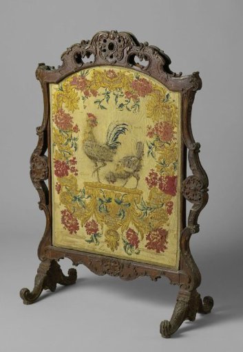 Screen with tapestry featuring a rooster and hen surrounded by acanthus leaves and floral garlands