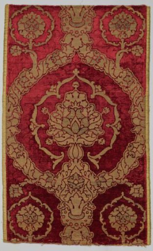 Plain-cut velvet with pomegranate motif
