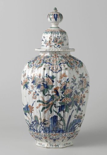 Octagonal ribbed vase with lid of polychrome painted faience