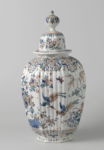 Octagonal ribbed vase with lid of polychrome painted faience