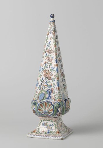 Obelisk of multicoloured painted faience