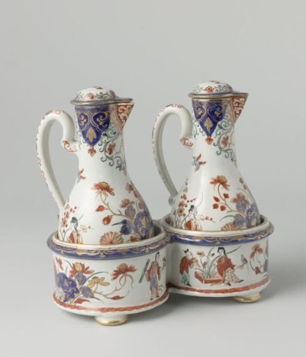 Cruet set