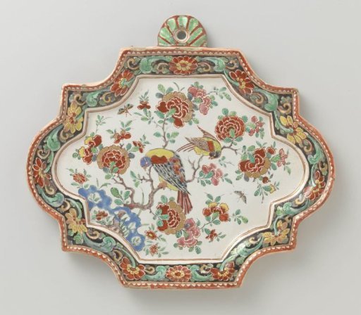 Plate
