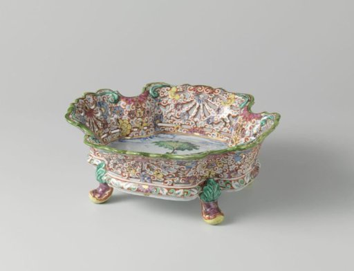 Basket of multicolour painted faience