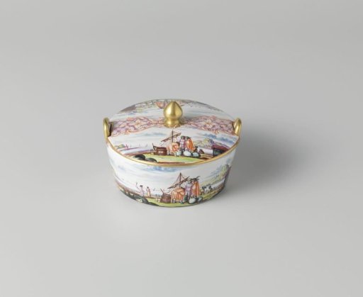 Butter boat, polychrome painted with a Mediterranean landscape