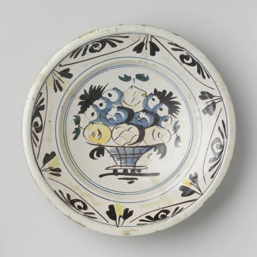 Plate of multicolored painted majolica