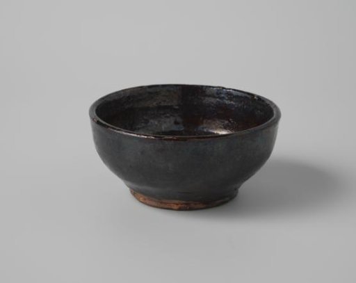Coffee cup of lead-glazed earthenware