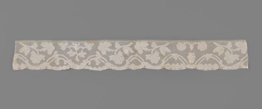 Strip of Valenciennes lace