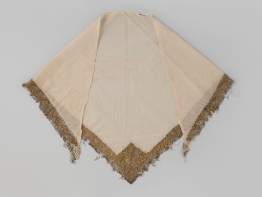 Fichu of Natural-Colored Silk, Triangular and Trimmed on Two Sides with Passementerie of Gold Thread
