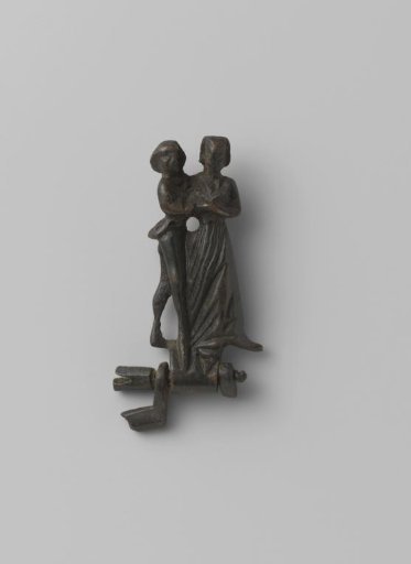 Hook in the form of a pair