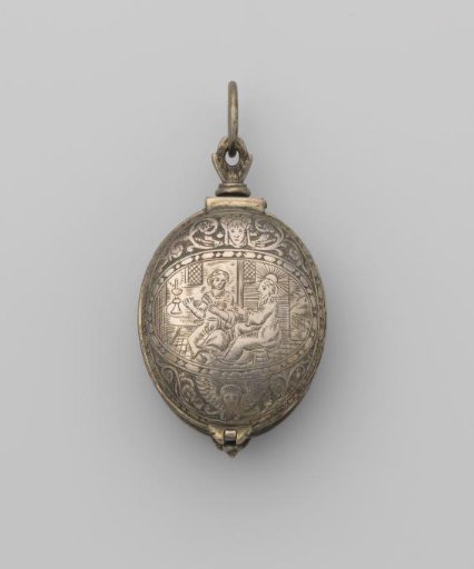 Watch of silver, oval