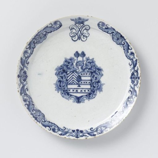 Plate, painted with an unknown coat of arms, possibly Van Egmond