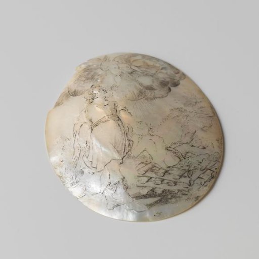 Plaque of mother-of-pearl