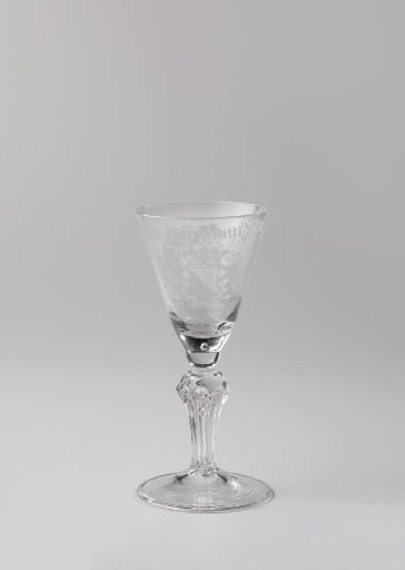 Chalice glass with the coat of arms of the city of Utrecht