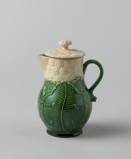 Lid of stoneware; Whieldon ware, cauliflower ware.