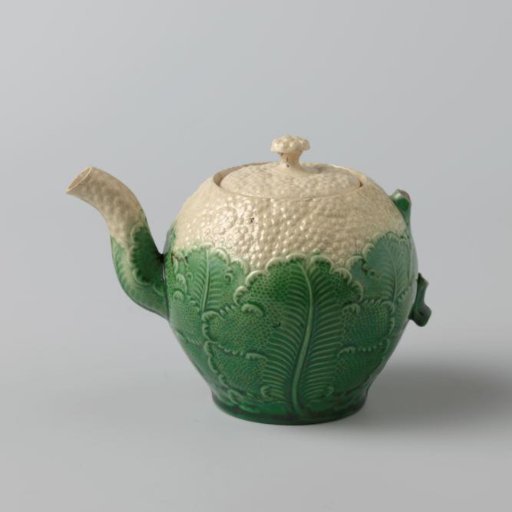 Lid of stoneware; Whieldon ware, cauliflower ware.