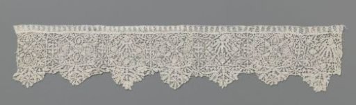 Strip of needle lace with alternating rosettes and diamonds in geometrically divided fields