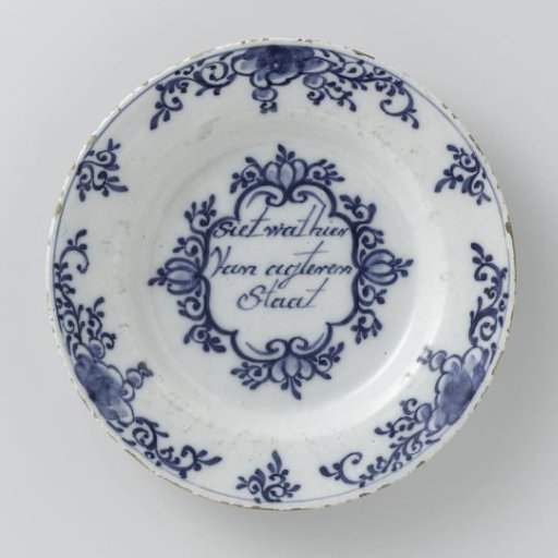 Faience plate