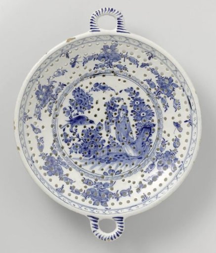 Fish strainer