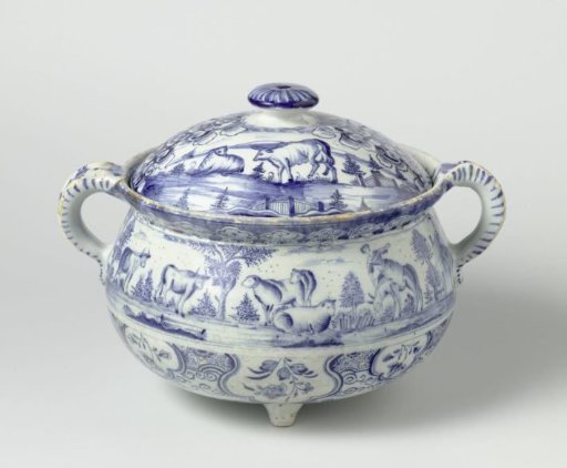 Room pot, painted with rural scenes