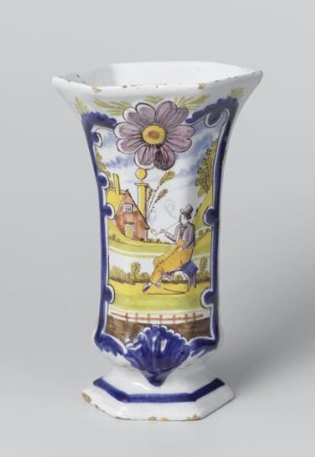 Vase of faience