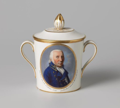 Covered cup with the portrait of Karel Willem Ferdinand van Brunswijk-Wolfenbüttel