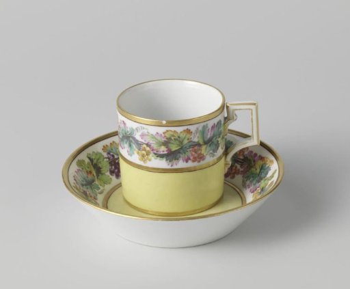 Cup with grapevines