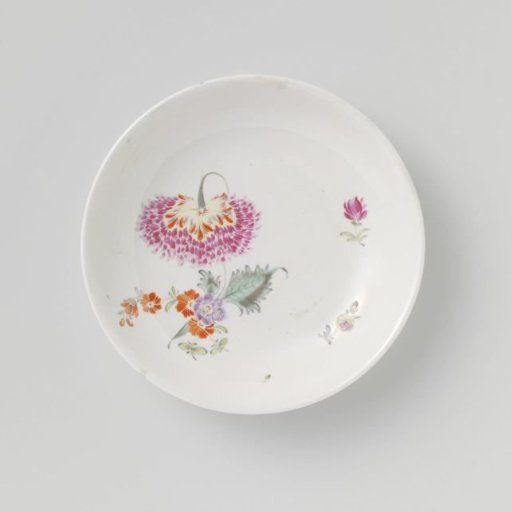 Saucer with flower sprays