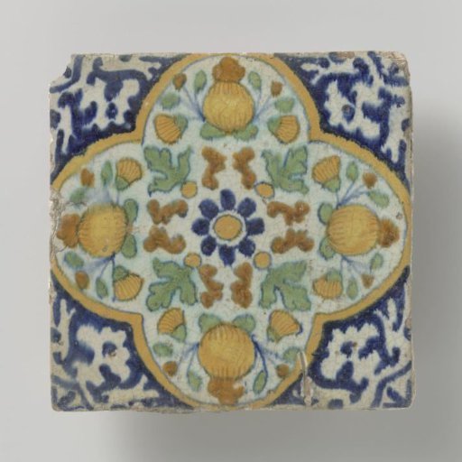 Pompadour tile