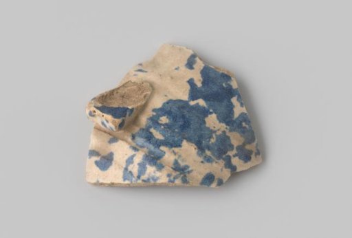 Majolica sherd with blue decoration