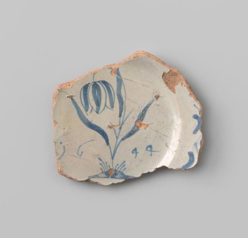 Sherd of red-fired earthenware, decorated on the front with a blue painting of a tulip and the year 1644 on a white background, and colorless glaze on the back