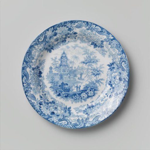 Round plate of hard-baked earthenware with a blue decoration; Wedgwood