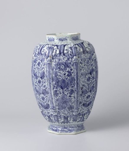 Pot of faience