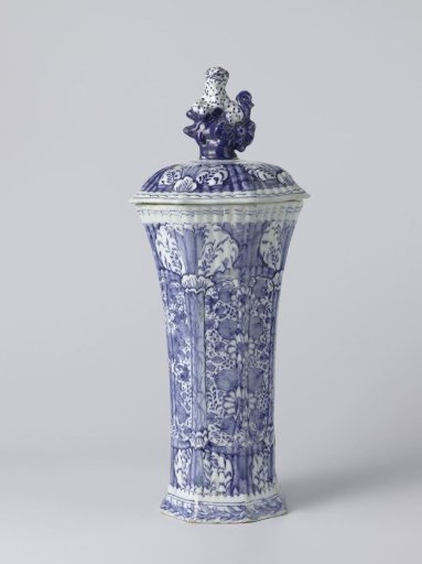 Vase of faience