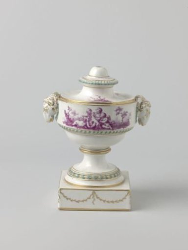 Vase with lid, painted with putti