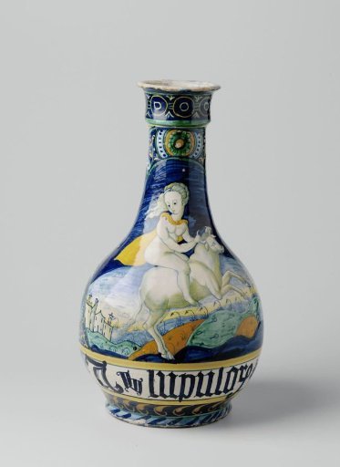 Vase, bottle-shaped, with the inscription "A LUPOLOS"
