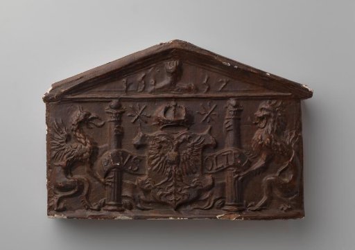 Cast of a fireplace surround