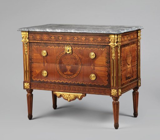 Commode with three drawers, with marquetry decoration including a medallion with a vase, ram's heads and festoons