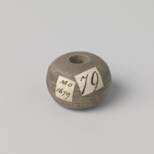 Spinning stone