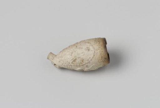 Fragment of a pipe bowl