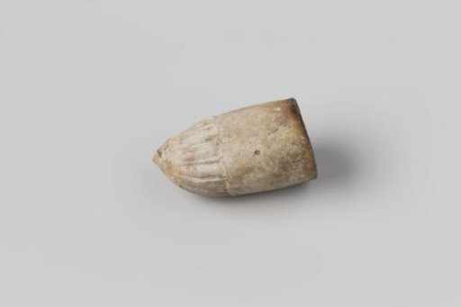 Fragment of a pipe bowl