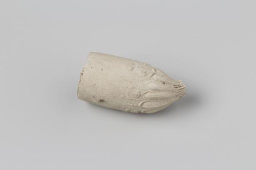 Fragment of a pipe bowl