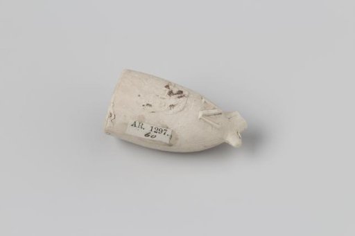 Fragment of a pipe bowl